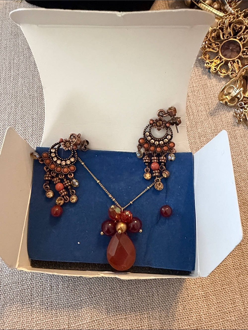Avon Garnet-Red Teardrop Pendant Necklace with Matching Drop Earrings